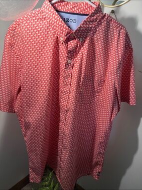 Izod Coral and White Short-Sleeve Button-Down Shirt